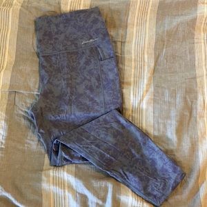 NWOT Eddie Bauer leggings